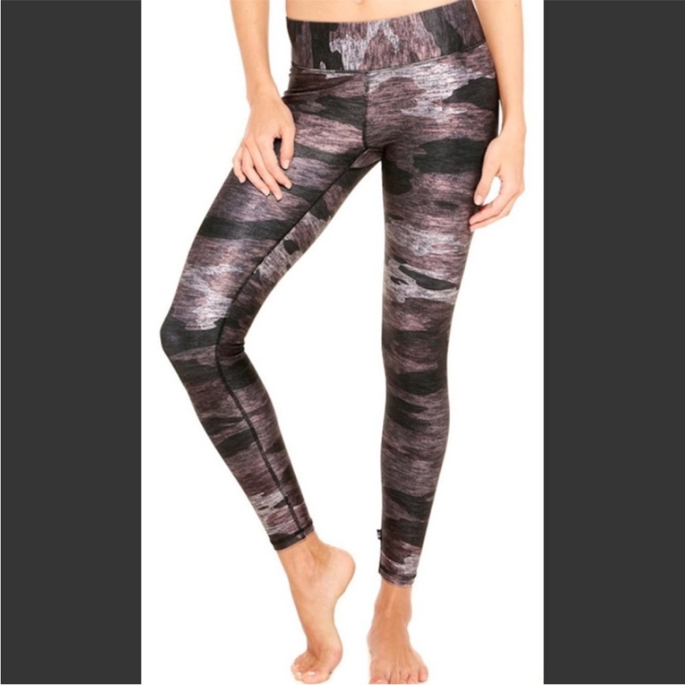 Terez grey camo leggings large NWT